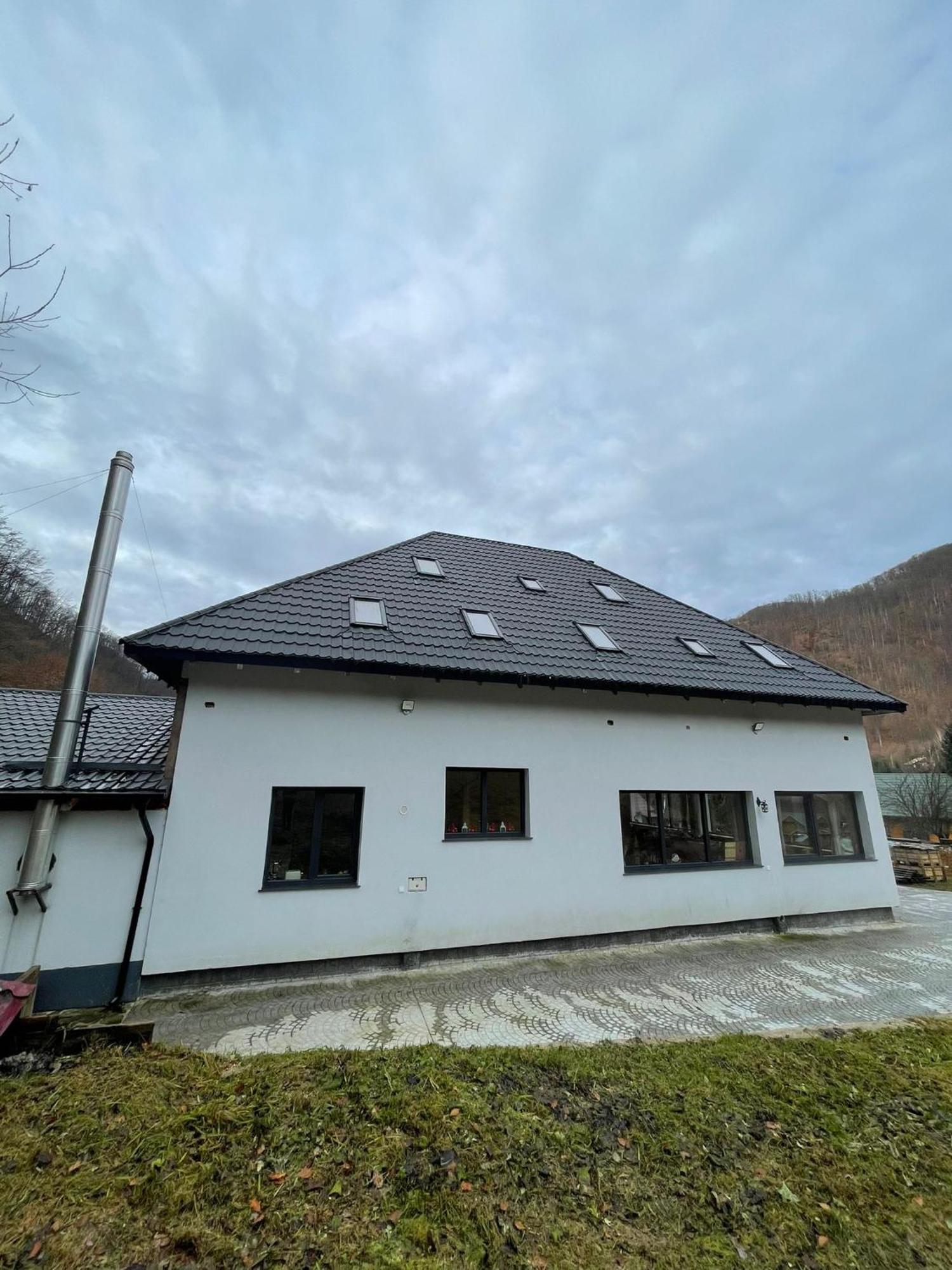 Casa Tudor Padis Exteriér fotografie